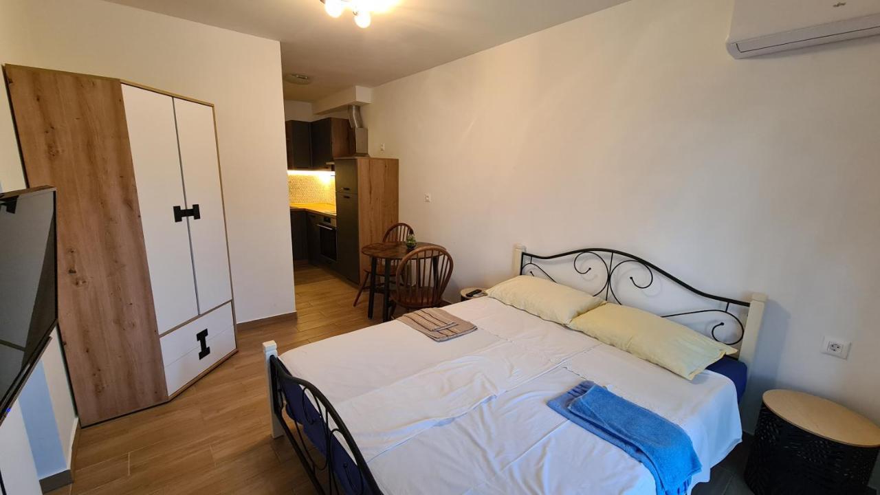 Mila Holiday Apartments Poreč Dış mekan fotoğraf
